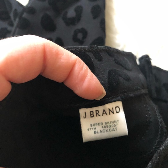{ J Brand } Super Skinny Black Leopard Jeans - Picture 6 of 7